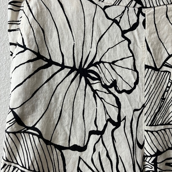 NEW Rachel Zoe Leaf printed Wide Legged pants - Picture 5 of 11